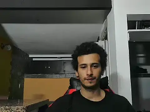 Snapshot of talktome4 chatting on February 11, 2026, 7:57 am talktome4 online show from February 11, 2026, 7:57 am