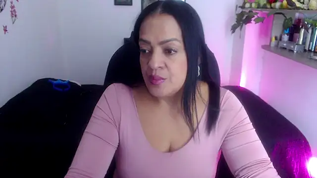 menfismuller2 online show from October 17, 2025, 7:38 pm