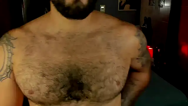 Snapshot of Prometeo-grizzly chatting on February 20, 2025, 1:30 pm Prometeo-grizzly online show from February 20, 2025, 1:30 pm