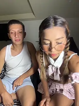 coraline Ro online show from June 20, 2026, 2:58 am