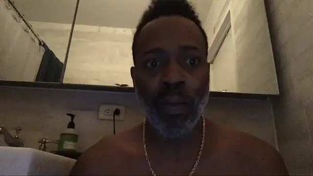 theblacklordmaster online show from December 6, 2024, 1:22 pm