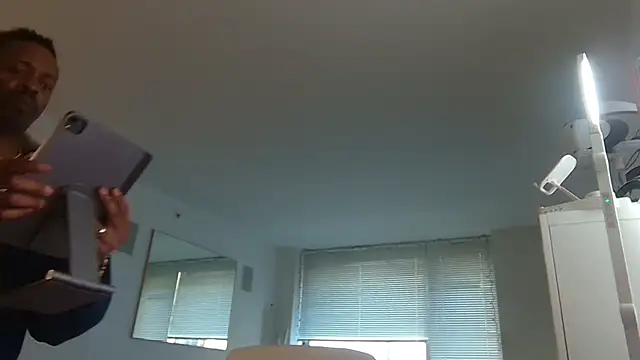 theblacklordmaster online show from March 21, 2025, 1:23 pm