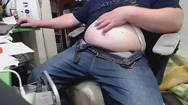 tipko123 online show from October 16, 2025, 2:29 pm