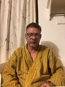 Snapshot of Mikemike19m chatting on January 13, 2025, 7:31 pm Mikemike19m online show from January 13, 2025, 7:31 pm