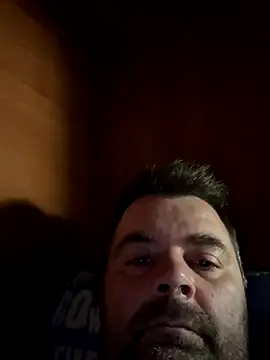 Snapshot of h4cAlex chatting on November 12, 2025, 7:35 pm h4cAlex online show from November 12, 2025, 7:35 pm