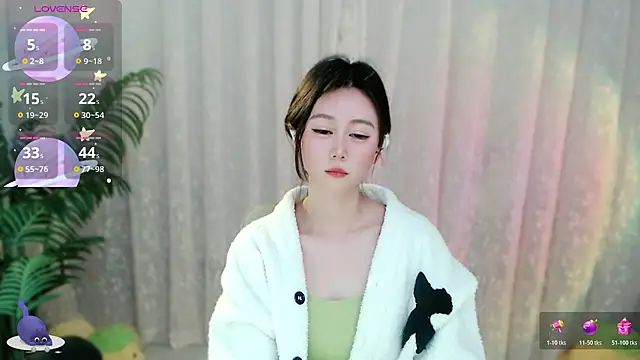 Aimee-520 online show from January 18, 2026, 7:34 am