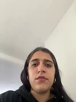 Alicia Ruiz online show from February 11, 2026, 6:02 pm