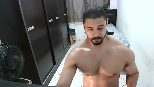 Snapshot of Brian_Aries chatting on February 22, 2025, 3:56 am Brian Aries online show from February 22, 2025, 3:56 am