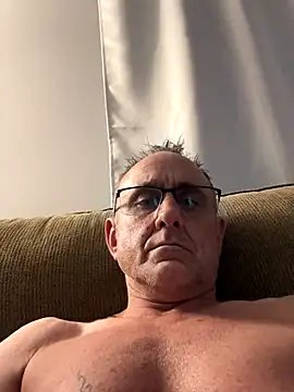 Trey100379100379 online show from September 21, 2025, 8:38 am