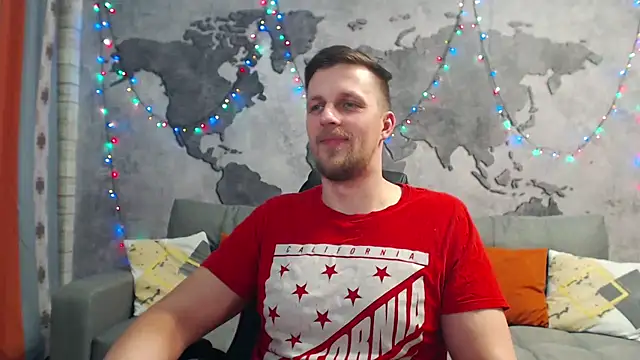 Snapshot of VikingChrisss chatting on December 17, 2024, 5:15 pm VikingChrisss online show from December 17, 2024, 5:15 pm
