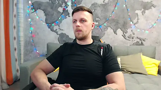 Snapshot of VikingChrisss chatting on January 5, 2025, 10:21 am VikingChrisss online show from January 5, 2025, 10:21 am