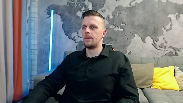 Snapshot of VikingChrisss chatting on March 21, 2025, 2:07 pm VikingChrisss online show from March 21, 2025, 2:07 pm
