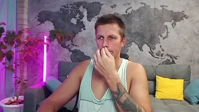 Snapshot of VikingChrisss chatting on October 24, 2025, 9:49 am VikingChrisss online show from October 24, 2025, 9:49 am