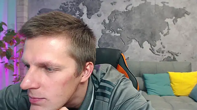 Snapshot of VikingChrisss chatting on November 10, 2025, 8:57 am VikingChrisss online show from November 10, 2025, 8:57 am