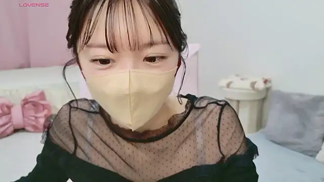 Snapshot of anchan_ chatting on February 1, 2026, 12:26 pm anchan online show from February 1, 2026, 12:26 pm