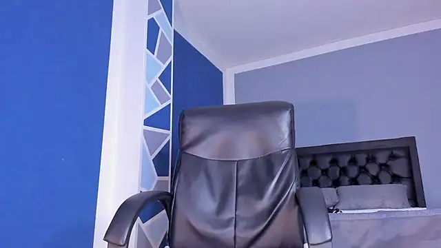 Snapshot of alex_oficial chatting on March 14, 2025, 9:46 am alex oficial online show from March 14, 2025, 9:46 am