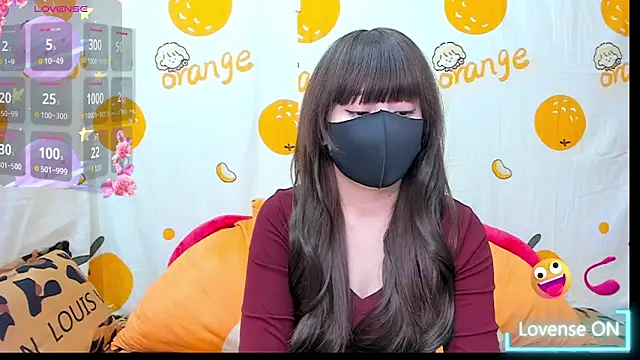 alonelove   online show from January 14, 2026, 2:39 am