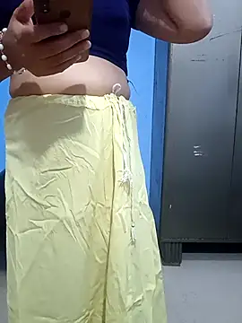 Snapshot of SANJU5888 chatting on February 6, 2026, 5:23 am SANJU5888 online show from February 6, 2026, 5:23 am