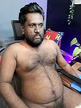 Rayansmith  online show from October 8, 2025, 1:53 pm