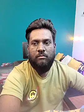 Rayansmith  online show from February 10, 2026, 2:15 am