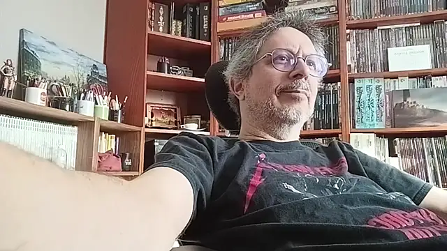 Snapshot of Mandra_is_a_whore chatting on October 12, 2025, 9:08 am Mandra is a whore online show from October 12, 2025, 9:08 am