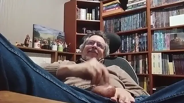 Snapshot of Mandra_is_a_whore chatting on October 27, 2025, 10:47 pm Mandra is a whore online show from October 27, 2025, 10:47 pm