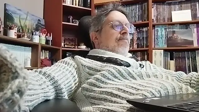 Mandra is a whore online show from January 15, 2026, 3:49 pm