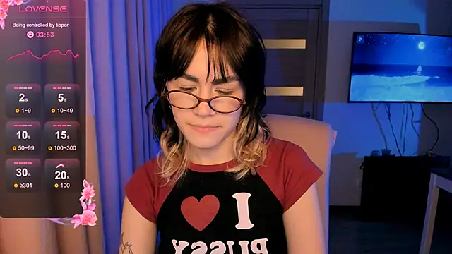 Snapshot of _selectrra chatting on December 17, 2024, 7:15 pm selectrra online show from December 17, 2024, 7:15 pm