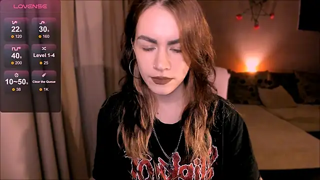 Snapshot of _selectrra chatting on September 28, 2025, 3:50 pm selectrra online show from September 28, 2025, 3:50 pm