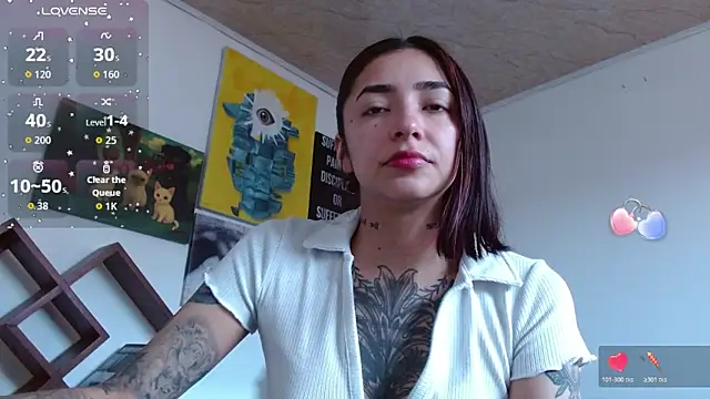 Snapshot of ZoeBakers_ chatting on February 10, 2026, 4:44 pm ZoeBakers online show from February 10, 2026, 4:44 pm