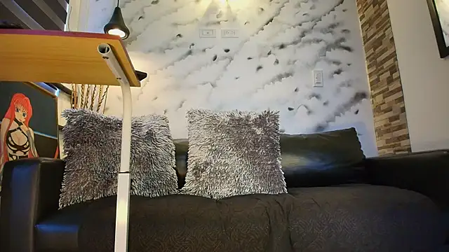 Sophie LittleS online show from October 7, 2025, 12:35 pm