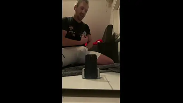 LeviXtreme online show from November 6, 2025, 10:32 pm