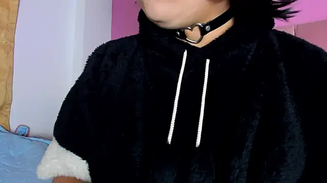 Snapshot of Satuurn_ chatting on January 21, 2025, 2:59 pm Satuurn online show from January 21, 2025, 2:59 pm