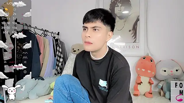 lucas cute online show from February 20, 2025, 6:35 pm