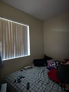 Snapshot of PeterGrandee chatting on November 26, 2025, 8:43 pm PeterGrandee online show from November 26, 2025, 8:43 pm