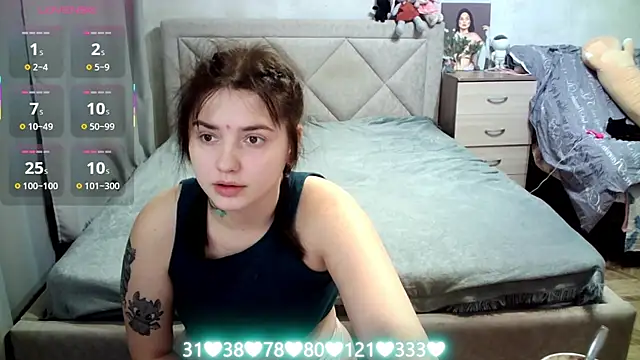 juliettkalen online show from November 12, 2025, 4:24 am