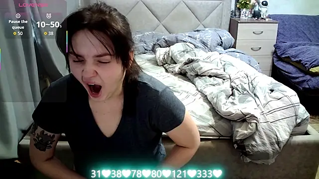 juliettkalen online show from January 14, 2026, 5:35 am