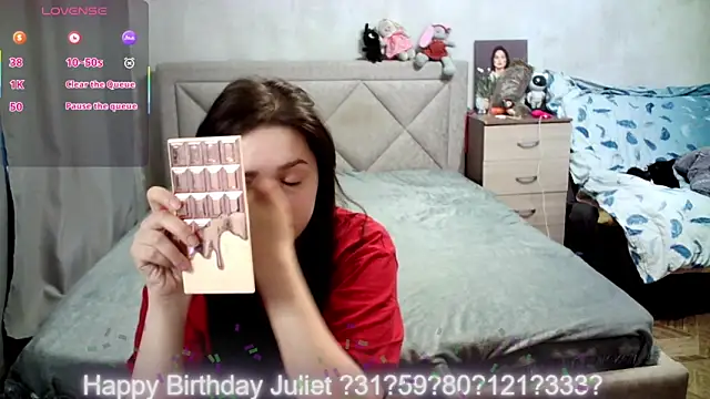 juliettkalen online show from March 17, 2026, 3:33 am