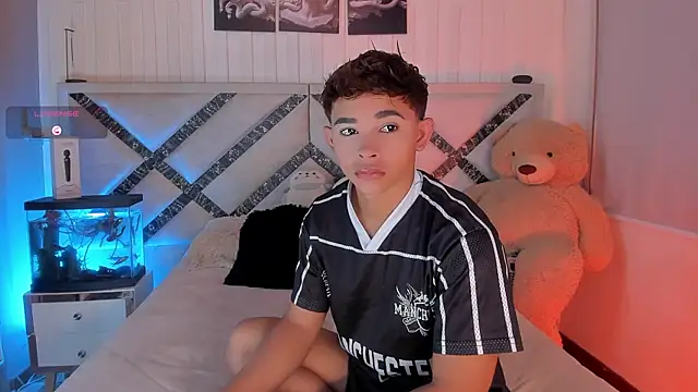 Austin connor  online show from September 20, 2025, 10:05 am