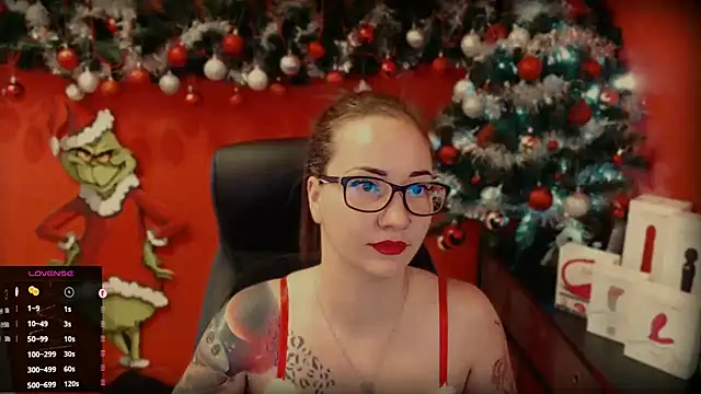 Snapshot of _Jane_Warren_ chatting on December 16, 2024, 9:35 am Jane Warren online show from December 16, 2024, 9:35 am