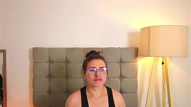 alix bay online show from January 31, 2025, 2:15 am