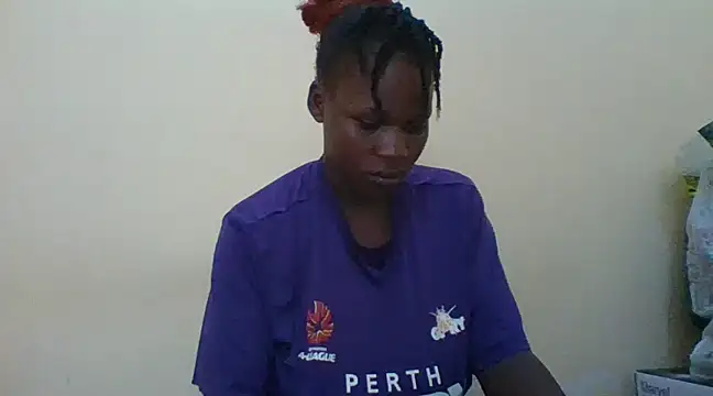 prettychic5 online show from December 11, 2024, 10:47 am