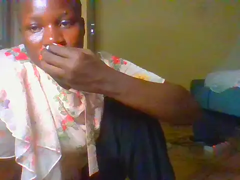 prettychic5 online show from May 22, 2026, 4:34 pm
