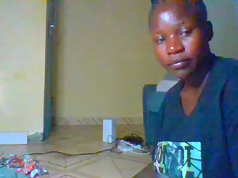 prettychic5 online show from May 27, 2026, 4:59 pm