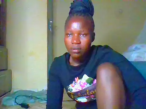 prettychic5 online show from May 28, 2026, 6:05 pm