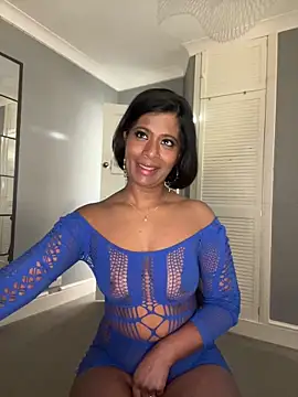 Snapshot of RoseMelanie chatting on February 28, 2025, 7:37 am RoseMelanie online show from February 28, 2025, 7:37 am