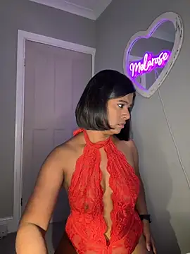 Snapshot of RoseMelanie chatting on September 30, 2025, 6:29 am RoseMelanie online show from September 30, 2025, 6:29 am