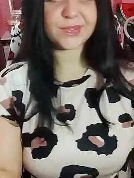 Snapshot of ErikaVlovely chatting on September 12, 2025, 10:32 pm ErikaVlovely online show from September 12, 2025, 10:32 pm