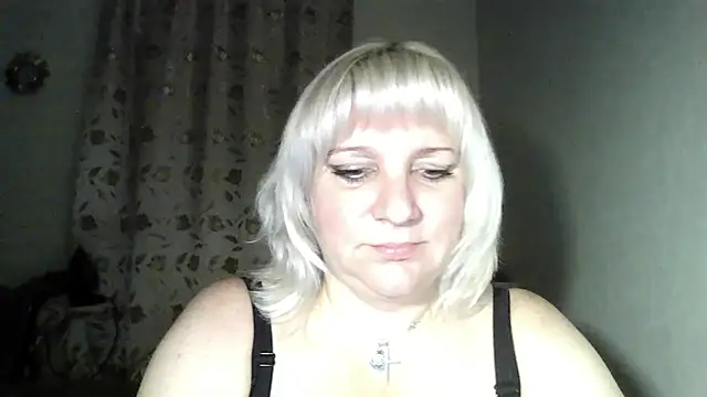 MeilomaWesa online show from November 6, 2025, 2:29 pm