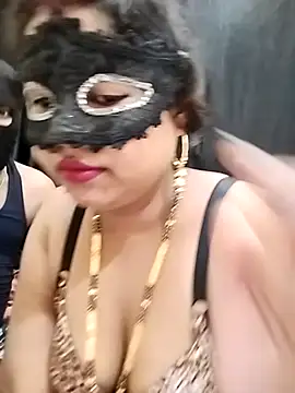 Snapshot of Something_61 chatting on September 12, 2025, 3:12 pm Something 61 online show from September 12, 2025, 3:12 pm